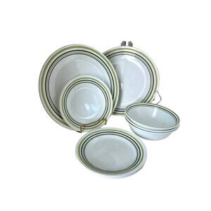 Corelle Garden Sketch Bands by Corning 2 Dinner Plates, 4 B&B Plates, No Bowls